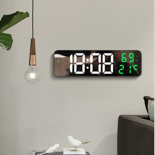 Large digital wall clock: Temperature, humidity, night mode, alarm.